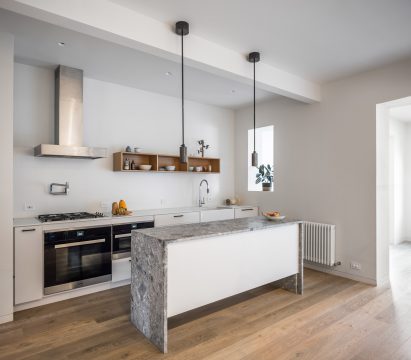 Extended Townhouse by vonDALWIG Architecture