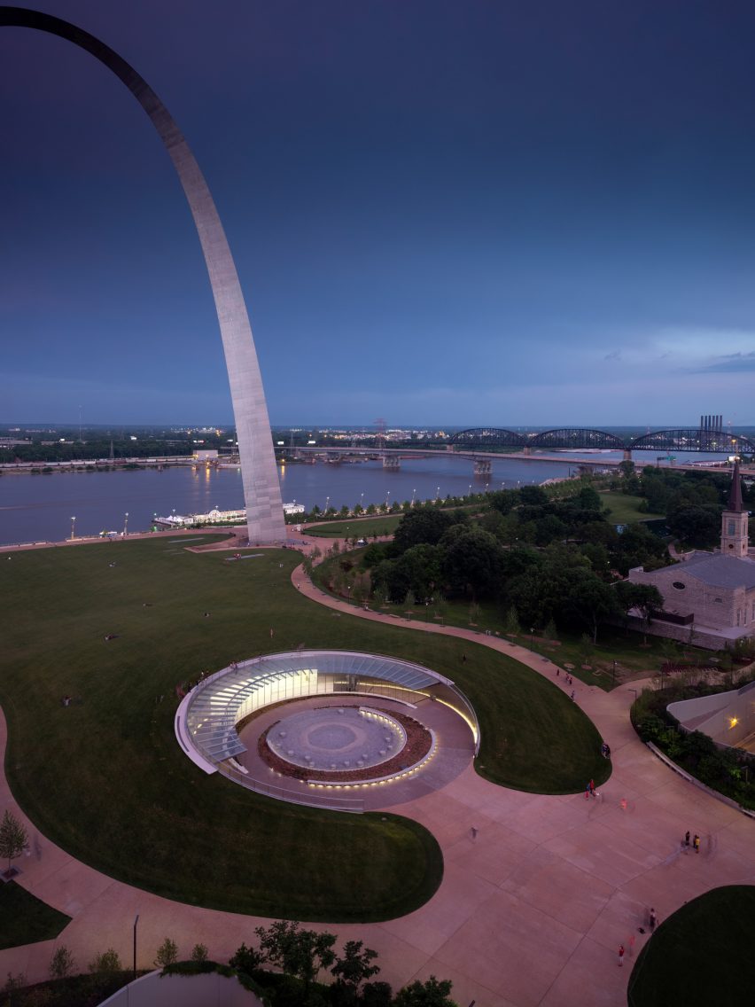 Gateway Arch Museum