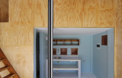 House on the Mist by Alfonso Arango