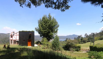 House on the Mist by Alfonso Arango