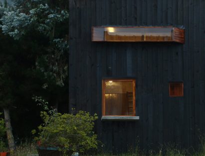 House on the Mist by Alfonso Arango