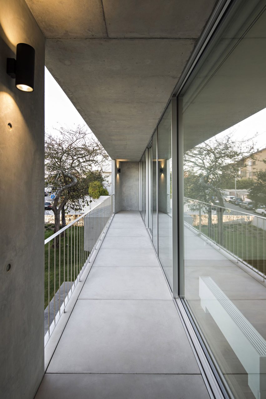 House in Serralves by João Vieira Campos