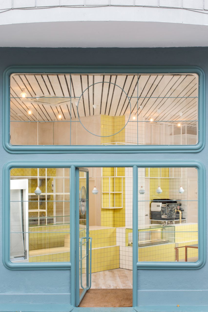 Juana Limón coffee shop by Lucas y Hernández-Gil