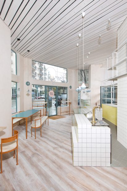 Juana Limón coffee shop by Lucas y Hernández-Gil