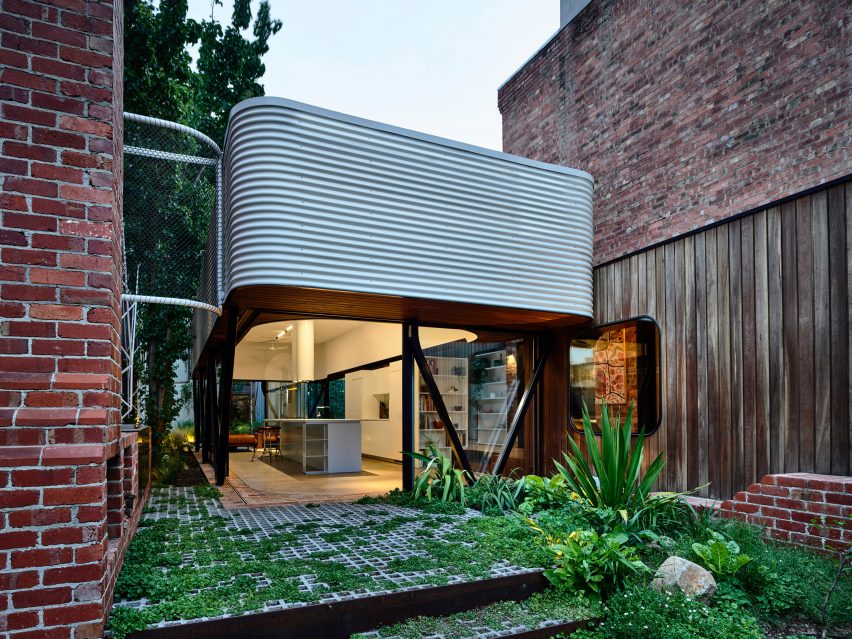 King Bill house by Austin Maynard Architects