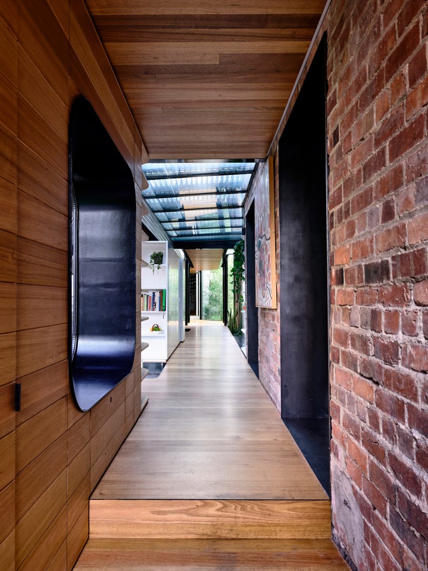 King Bill house by Austin Maynard Architects