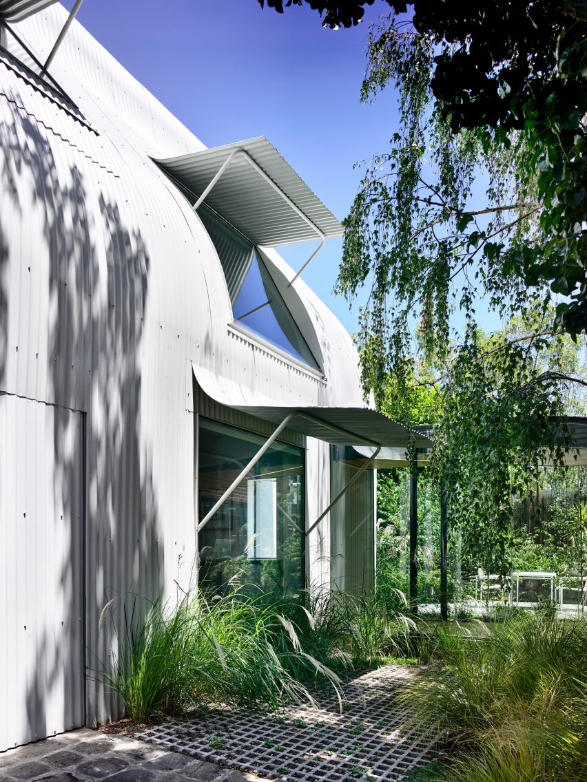 King Bill house by Austin Maynard Architects