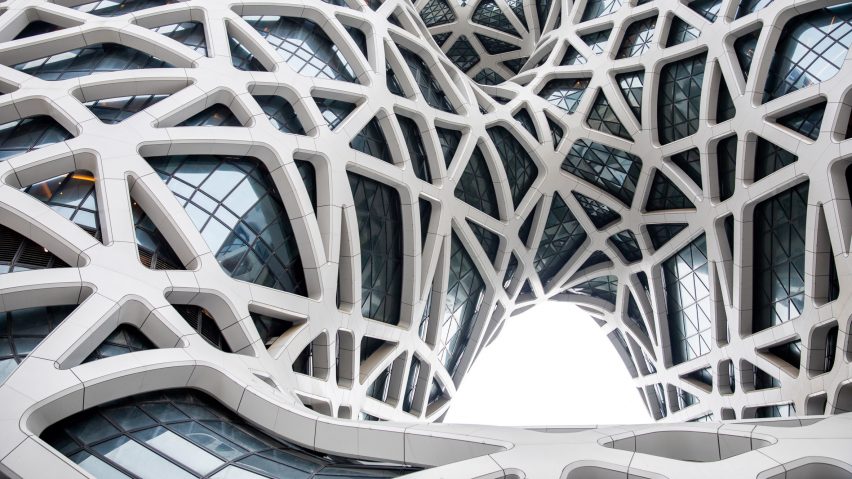 Morpheus hotel by Zaha Hadid Architects, photo by Ivan Dupont