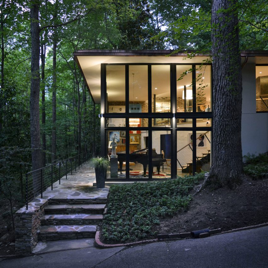 Mountain Brook Residence by Design Initiative