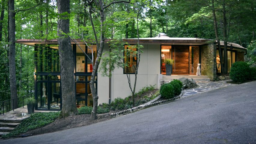 Mountain Brook Residence by Design Initiative