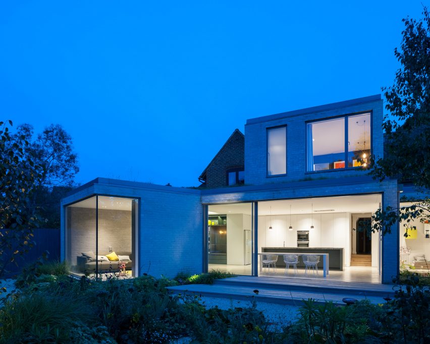 Oatlands Close by Soup Architects