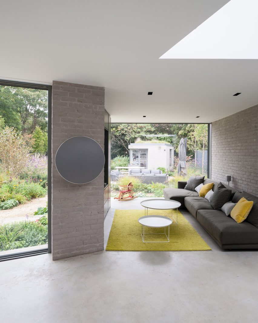 Oatlands Close by Soup Architects