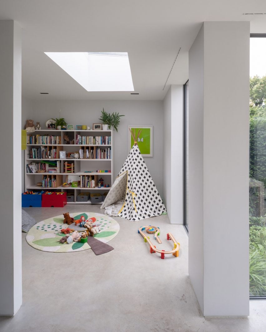 Oatlands Close by Soup Architects