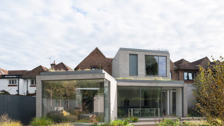 Oatlands Close by Soup Architects