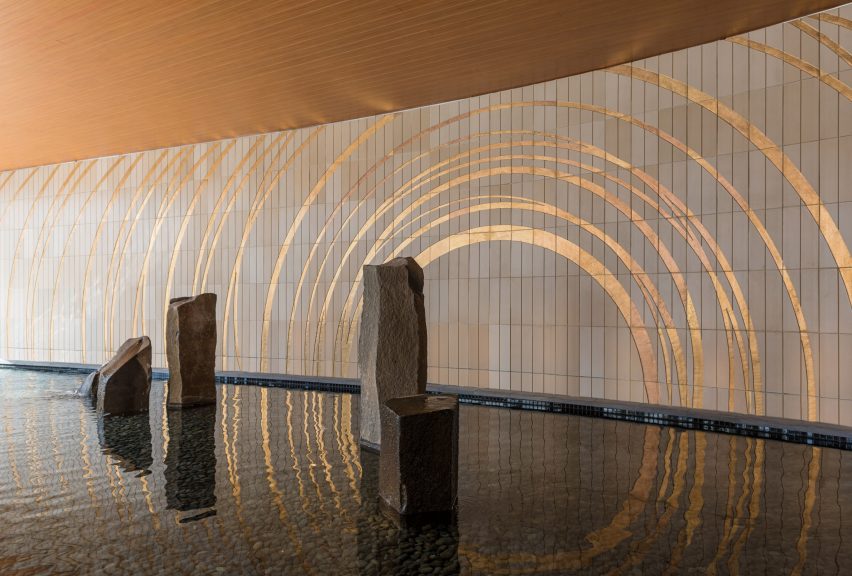 Pacific Gate by Bosa