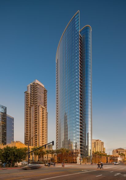 Pacific Gate by Bosa