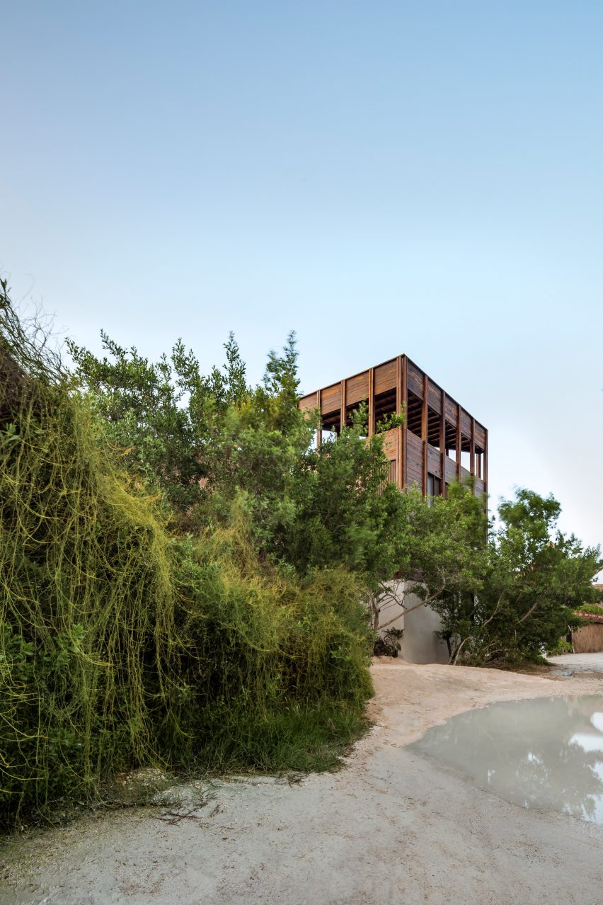 Punta Caliza hotel