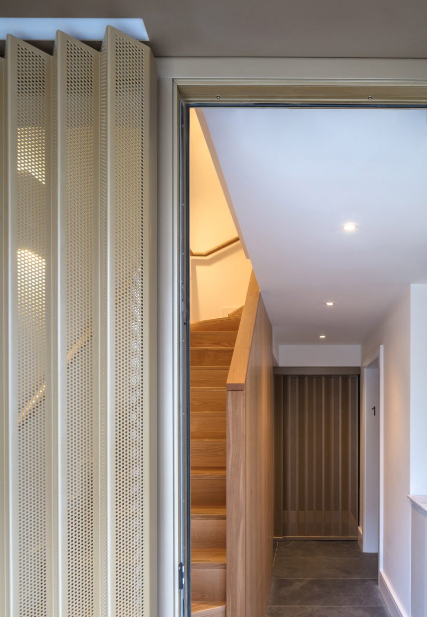 Haptic Architects completes contemporary apartment block in Chelsea conservation area