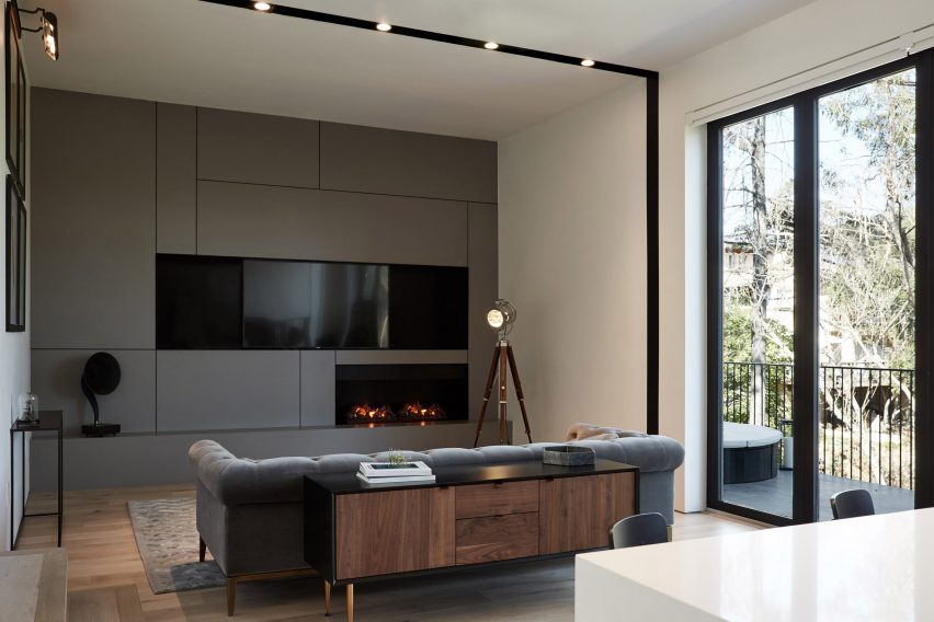 San Diego Residence by Teresa Xu