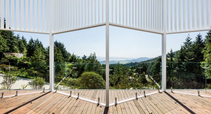 South Korean glamping resort offers holidaymakers a touch of “minimalist luxury”