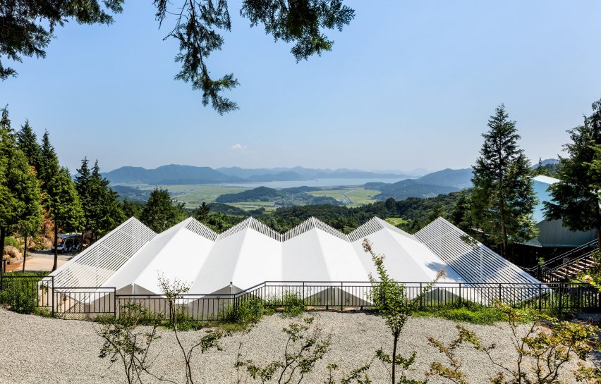 South Korean glamping resort offers holidaymakers a touch of “minimalist luxury”