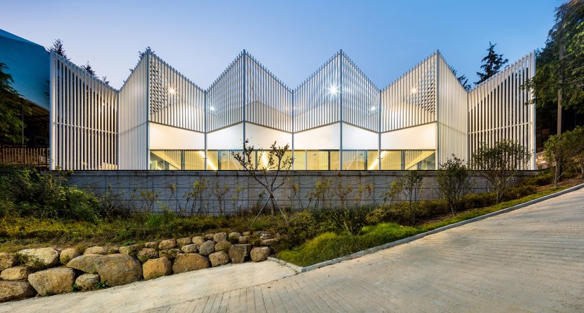 South Korean glamping resort offers holidaymakers a touch of “minimalist luxury”