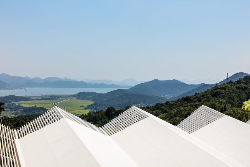 South Korean glamping resort offers holidaymakers a touch of “minimalist luxury”
