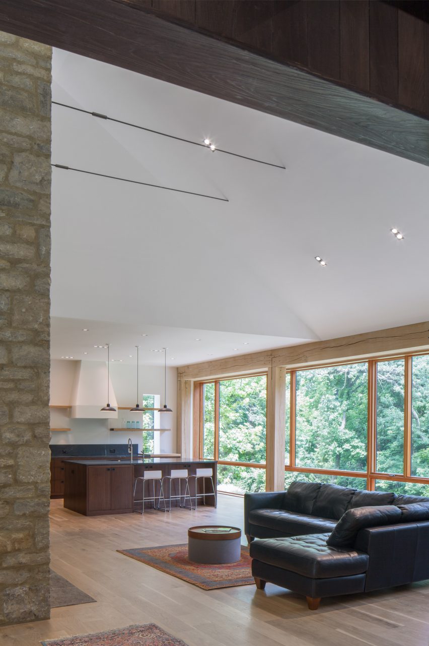 Sullivan House by Jonathan Barnes Architectural Design