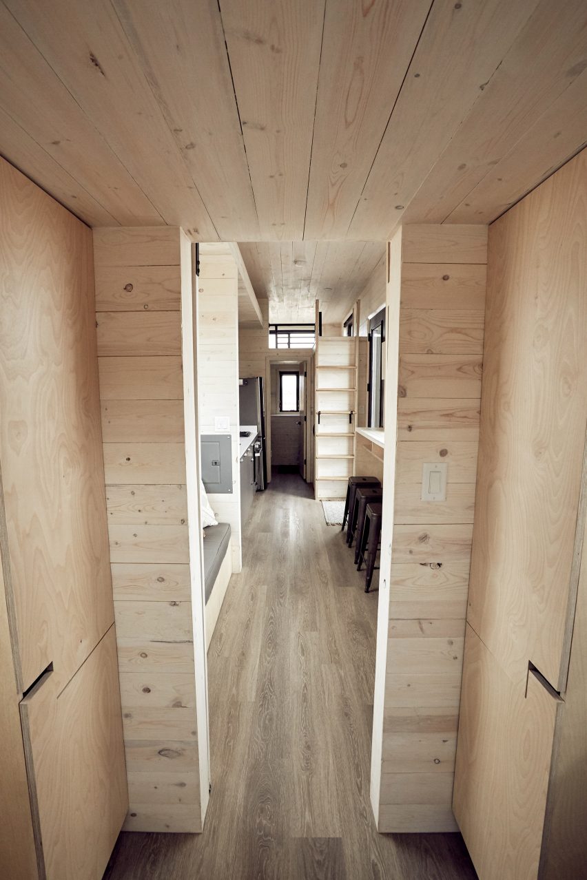 Drake by Lank Ark RV