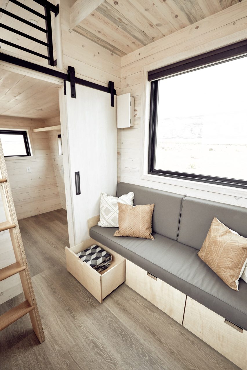 Drake by Lank Ark RV