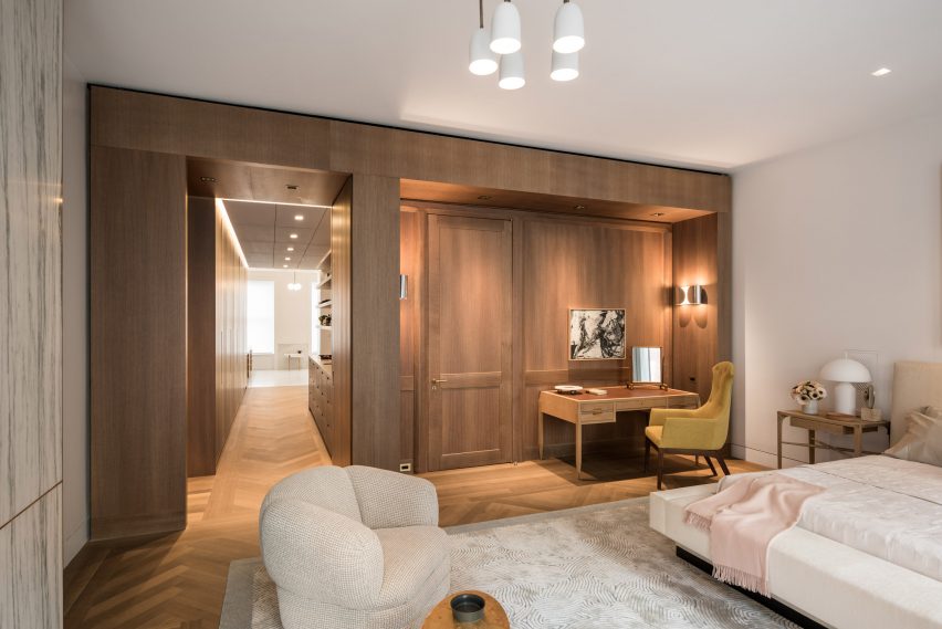 Upper East Side Townhouse by MKCA