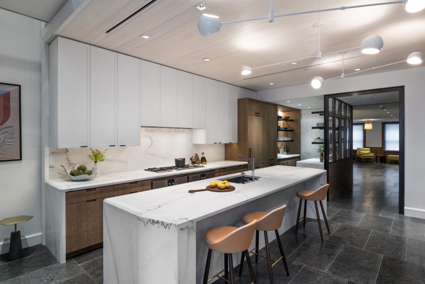 Upper East Side Townhouse by MKCA