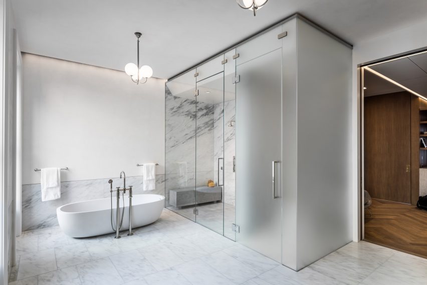 Upper East Side Townhouse by MKCA