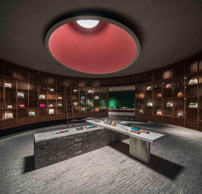 Valextra showroom by Neri&Hu
