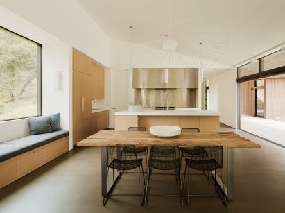 Valley of the Moon house by Butler Armsden