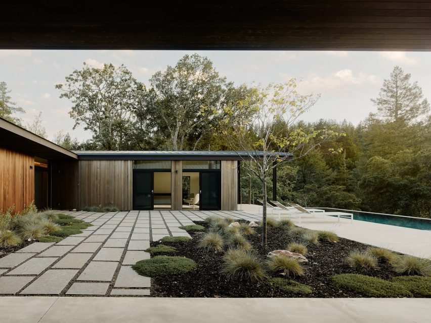 Valley of the Moon house by Butler Armsden