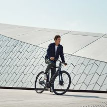 VanMoof launches lock-free Electrified bike that can "take care of itself"
