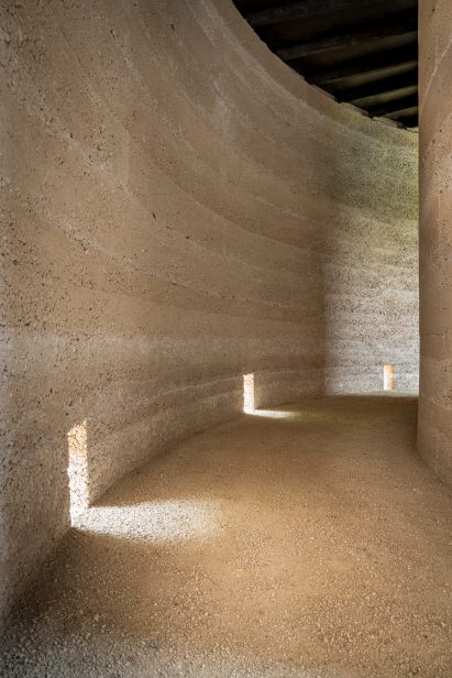 Writ in Water by Mark Wallinger x Studio Octopi, photo by Andrew Butler