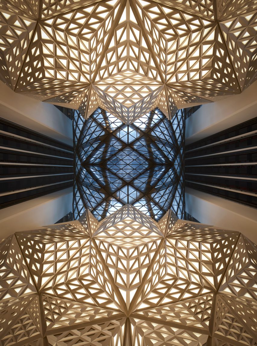 Morpheus hotel by Zaha Hadid Architects, photo by Virgile Simon Bertrand