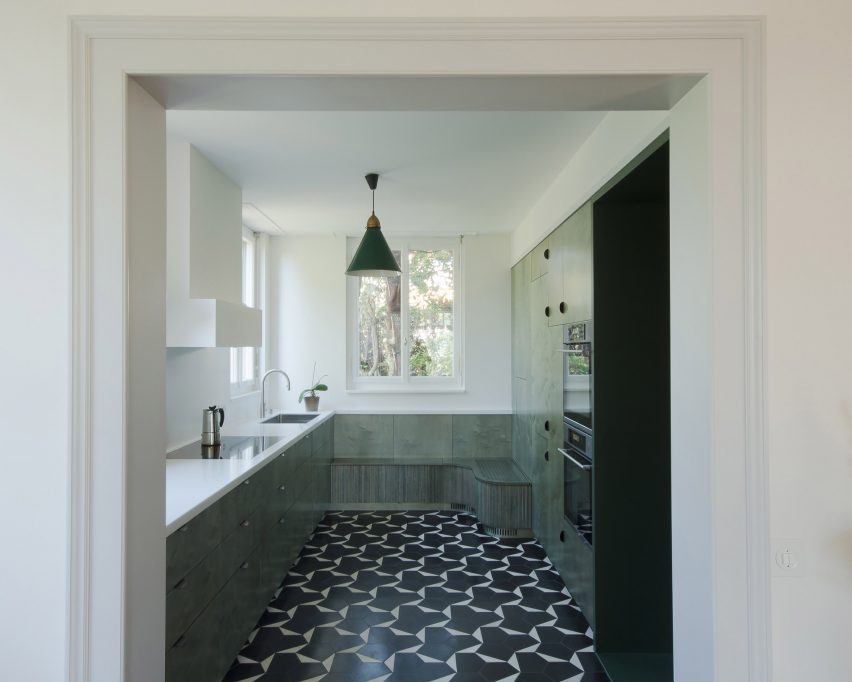 1930s villa by Bureau Brisson Architectes