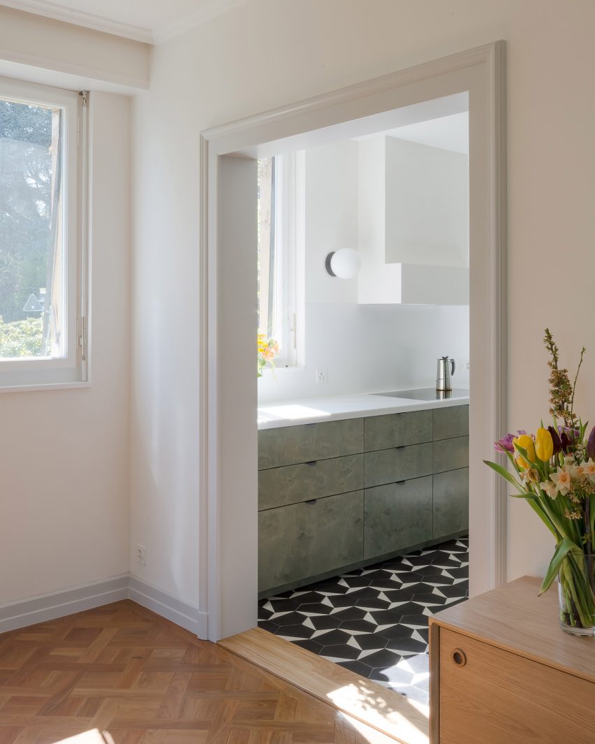 1930s villa by Bureau Brisson Architectes
