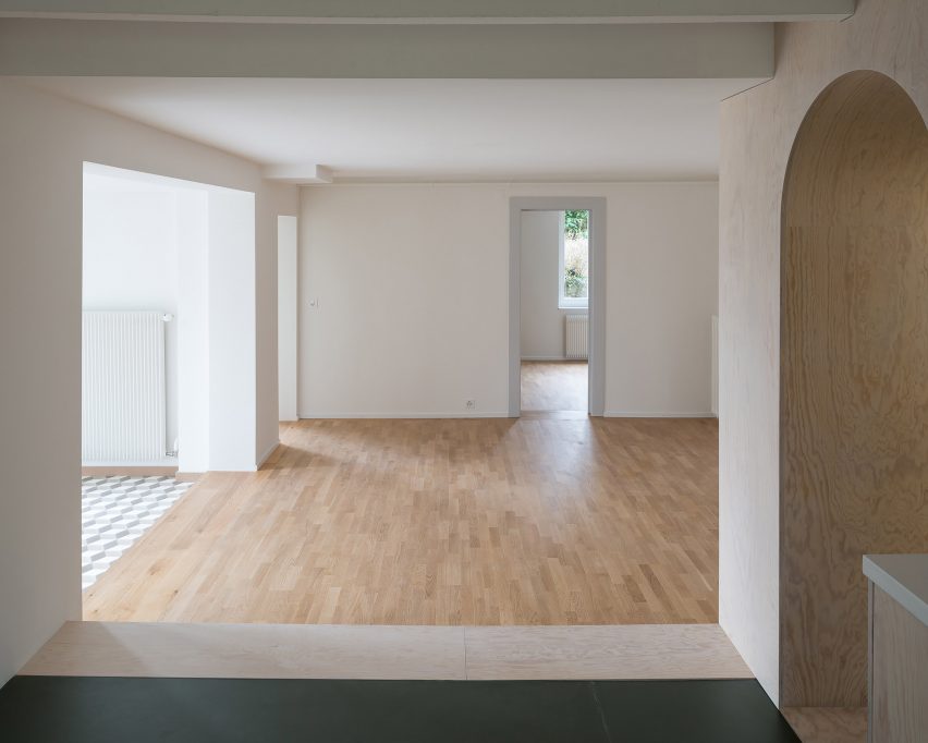 1930s villa by Bureau Brisson Architectes