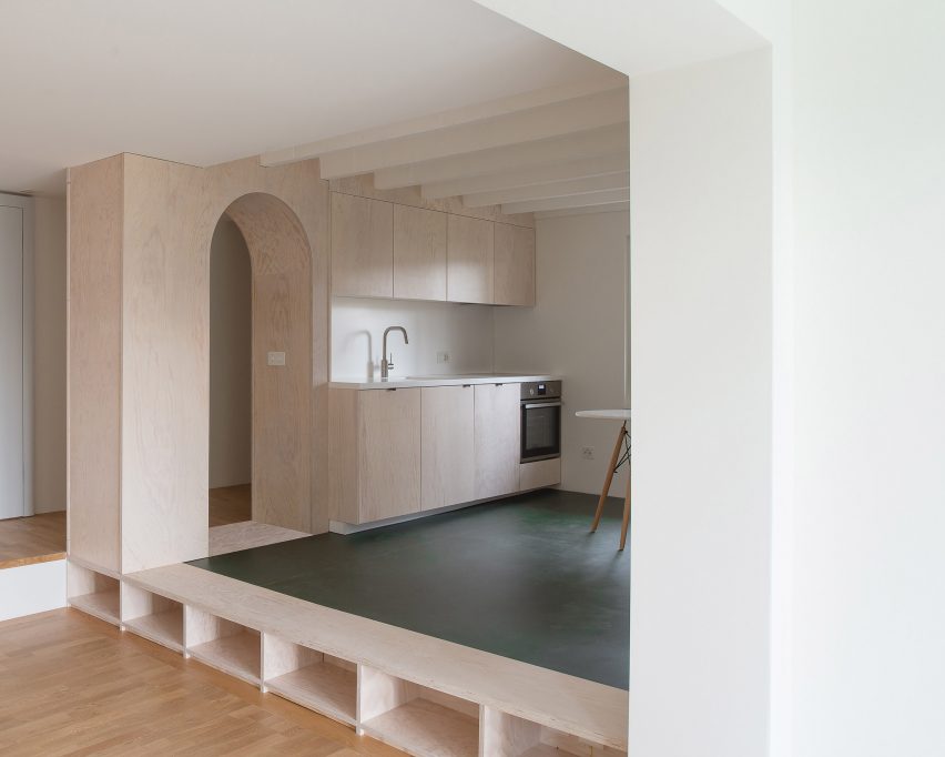 1930s villa by Bureau Brisson Architectes