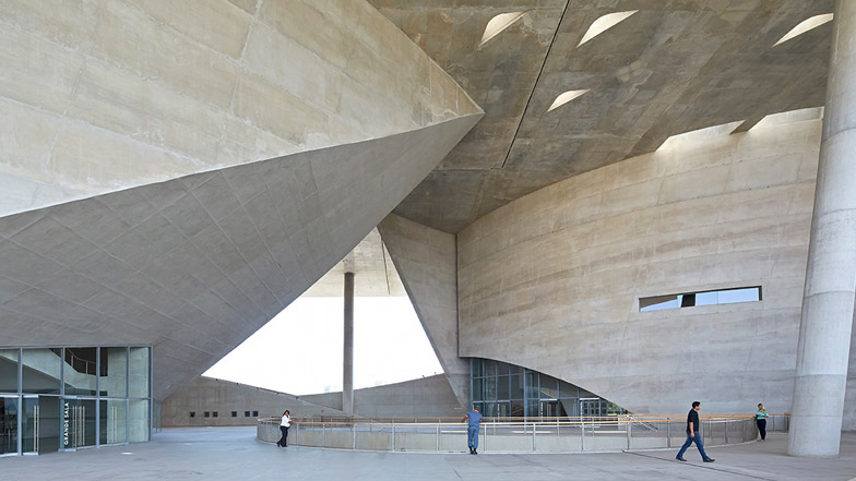 Christian de Portzamparc wins 2018 Praemium Imperiale for architecture