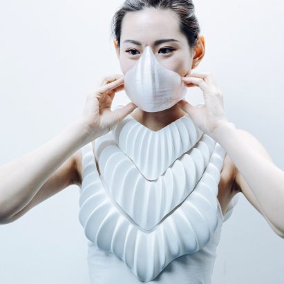 Jun Kamei designs amphibious garment to give humans gills