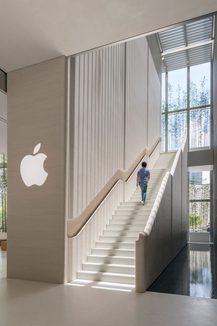 Apple Cotai Centre Macau by Foster + Partners