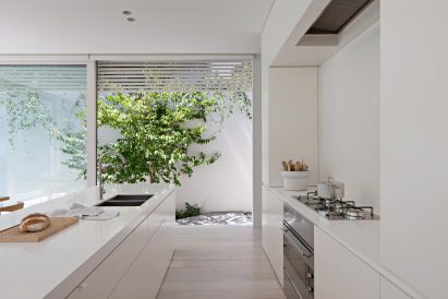 All-white house by Studio Four