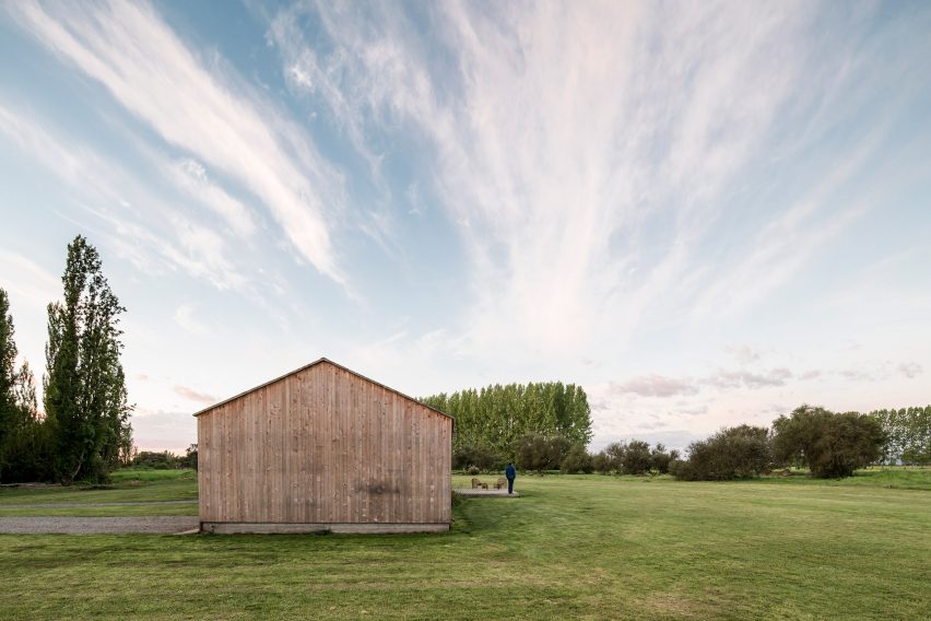 Casa Camilo by Ignacio Correa Arquitecto