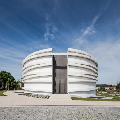 Church in S Tiago de Antas by Hugo Correia