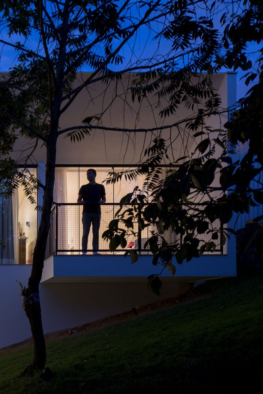 Cora House by Bloco Arquitetos
